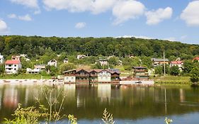 Tartak Resort
